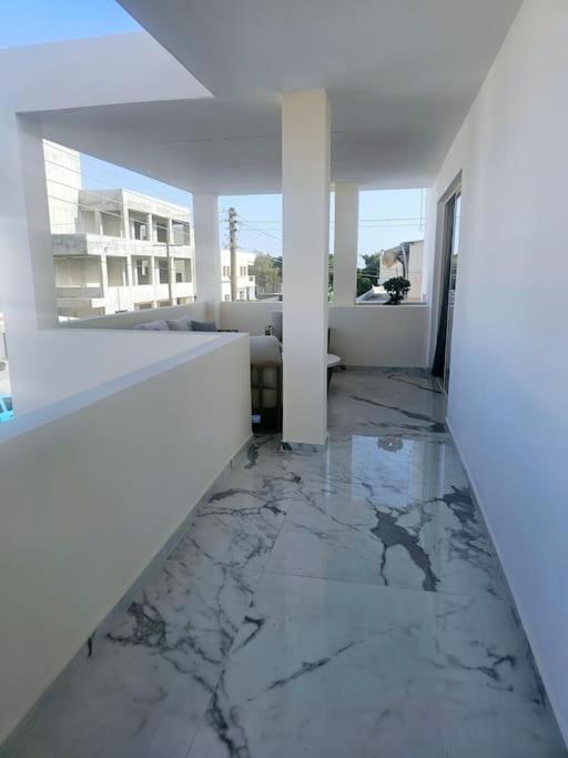 Deluxe Apartment Paphos Exterior foto
